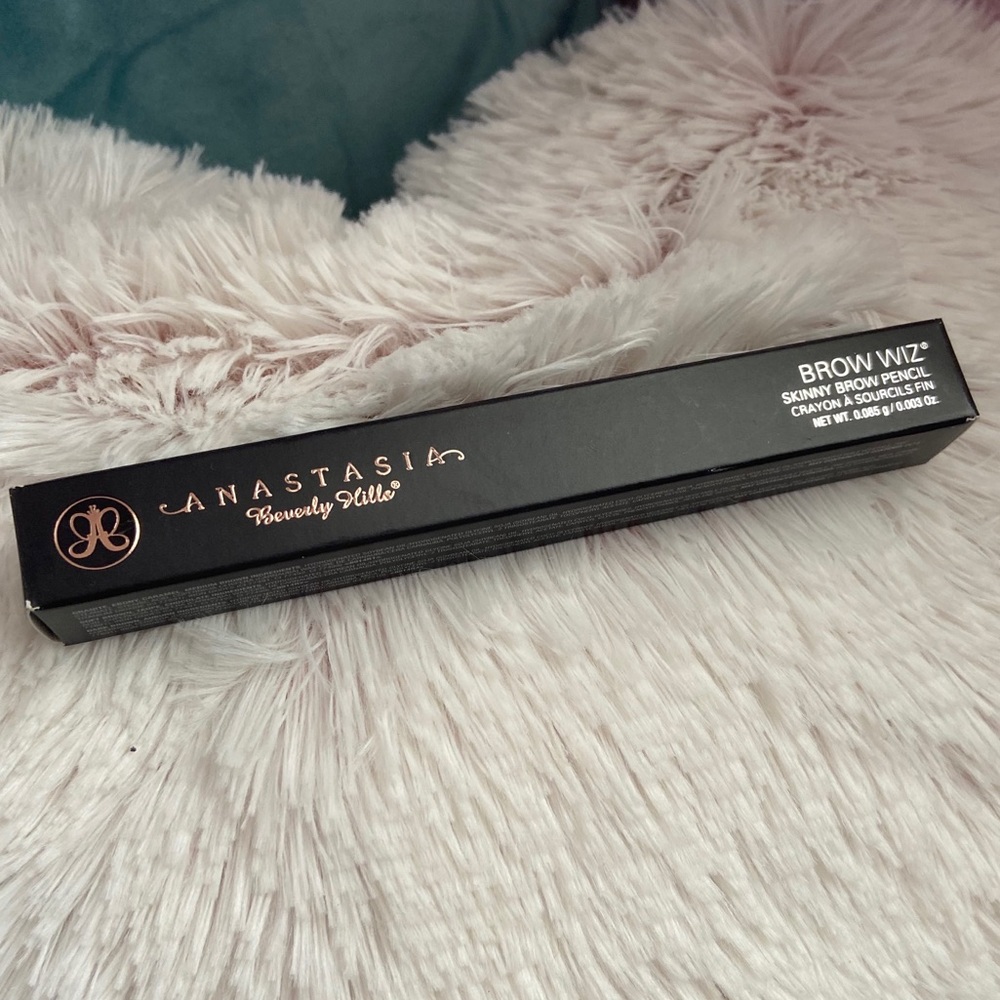 Anastasia Beverly Hills Brow Wiz in Soft Brown
